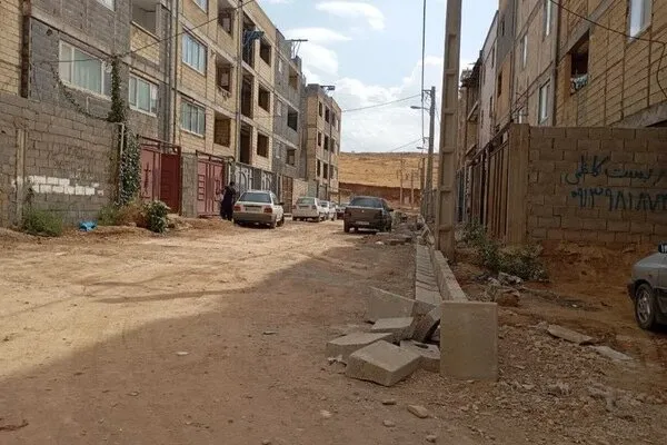پیشرفت ۷۰ درصدی عملیات جدول‌گذاری نهضت ملی مسکن در فارسان