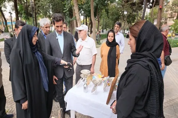 راهاندازی «روزبازار» صنایعدستی در بروجرد