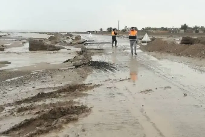 سیلاب ۲ محور در استان گلستان را مسدود کرد
