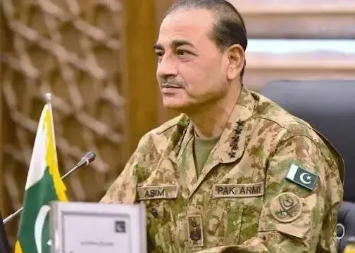 عاصم منیر فرمانده ارتش پاکستان، وارد تهران شد