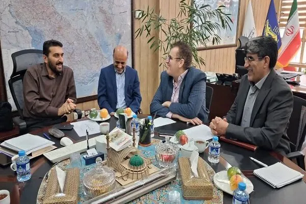 ساخت و تکمیل بیمارستان «نیایش» مطالبه مردم لرستان است