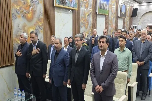آئین تکریم و معارفه فرماندار فلاورجان برگزار شد