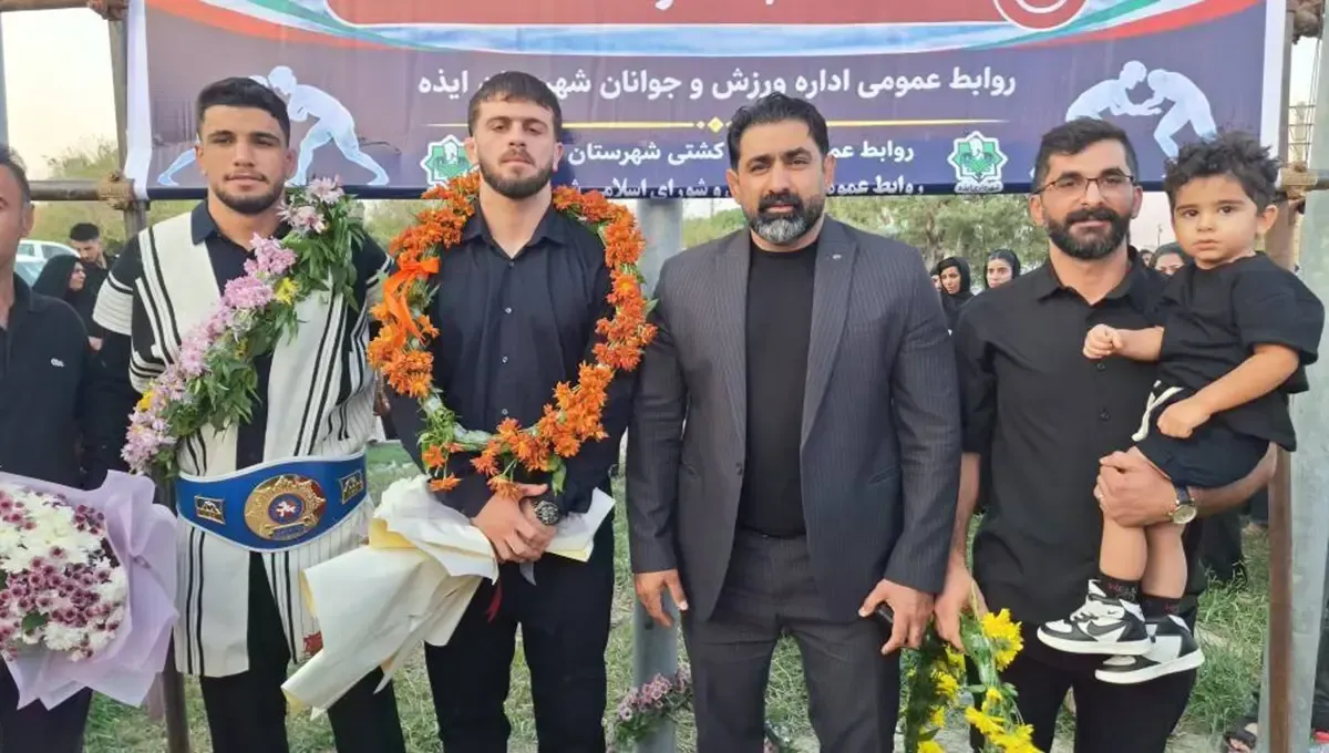 پدر قهرمان کشتی فرنگی جهان: حتی یک تماس تبریک هم نگرفتیم