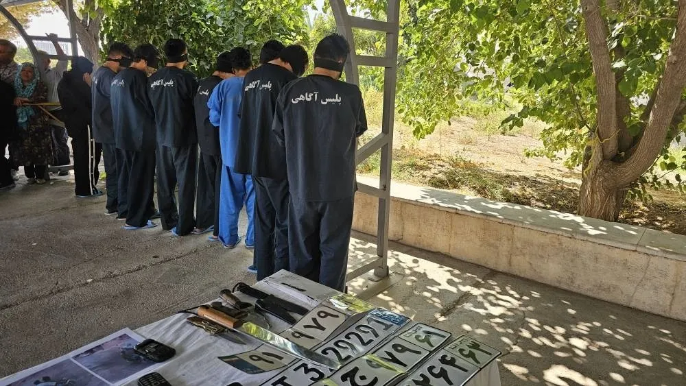 انهدام باند ۹ نفره سارقان خشن در شیراز