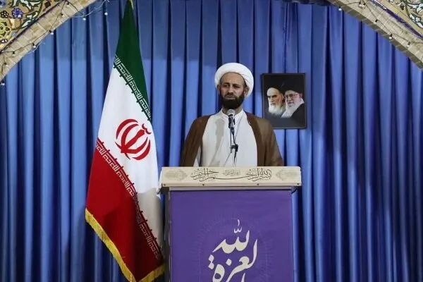همه پایگاه‌های آمریکا باید با مقاومت از منطقه اخراج شوند