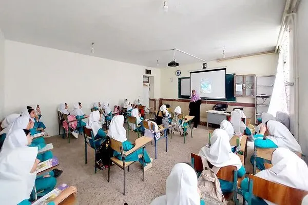 آشنایی بیش از ۲۲ هزار کودک و دانشآموز لرستانی با دنیای فضا