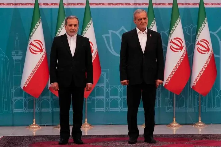 عراقچی: پزشکیان به روسیه سفر خواهد کرد