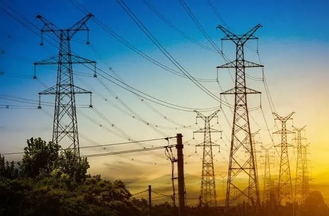 خسارت 70 همتی به تأسیسات برق/ تأکید توانیر بر حمایت قاطع دستگاه قضا