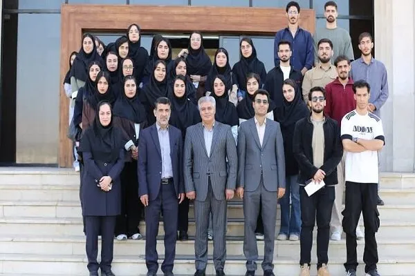 بازدید علمی دانشجویان اقتصاد دانشگاه لرستان از اتاق بازرگانی