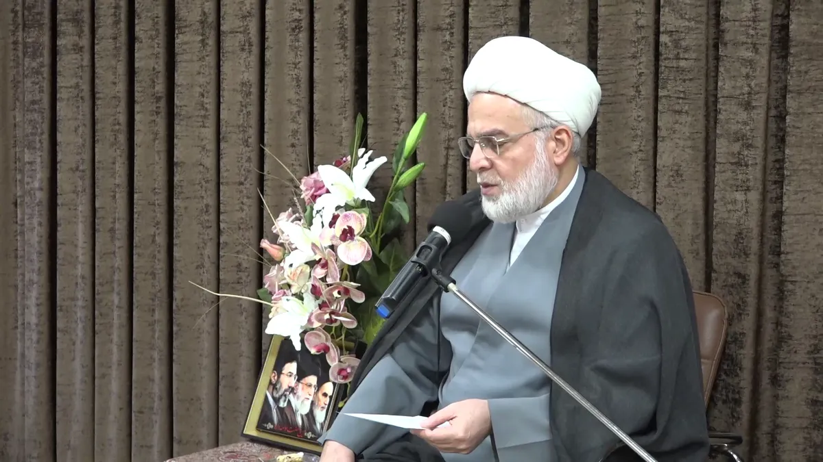 تاکید نماینده ولی فقیه در کردستان ضرورت معرفی بانوان شاخص کُرد