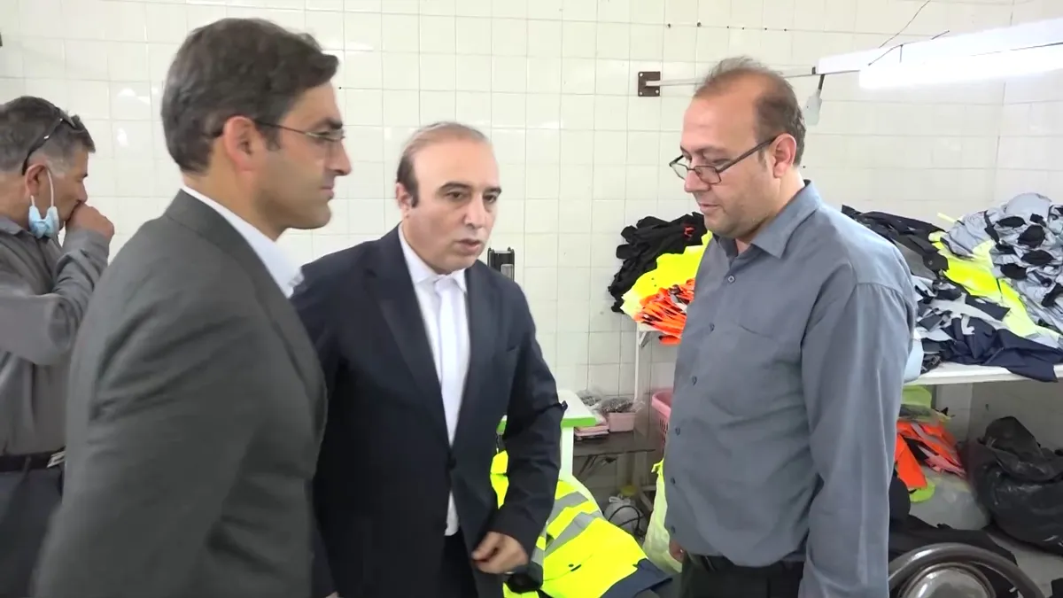 پیگیری مشکلات واحدهای تولیدی