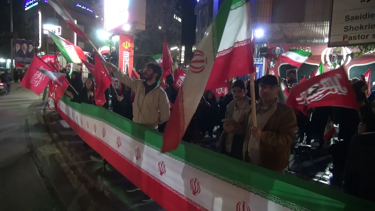 ۲۴۰ اجتماع شبانه مردم استان همدان ؛ تأکید بر اتحاد و همبستگی ملی