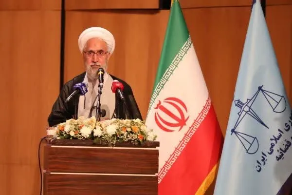 دادستان کشور: رئیسدادگستری نباید برای افراد قدرتمند«چراغ سبز»روشن کند