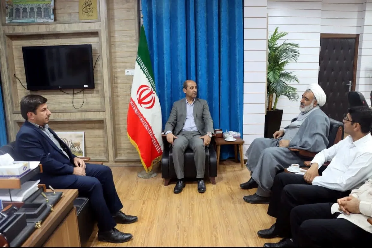 فرماندار دشتی: طرحهای سرمایهگذاری اوقاف در شهرستان اجرا شود
