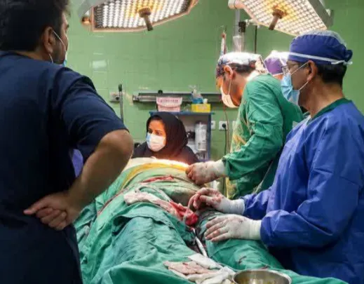 نخستین‌ جراحی موفق پارگی قلب در بردسکن خراسان رضوی