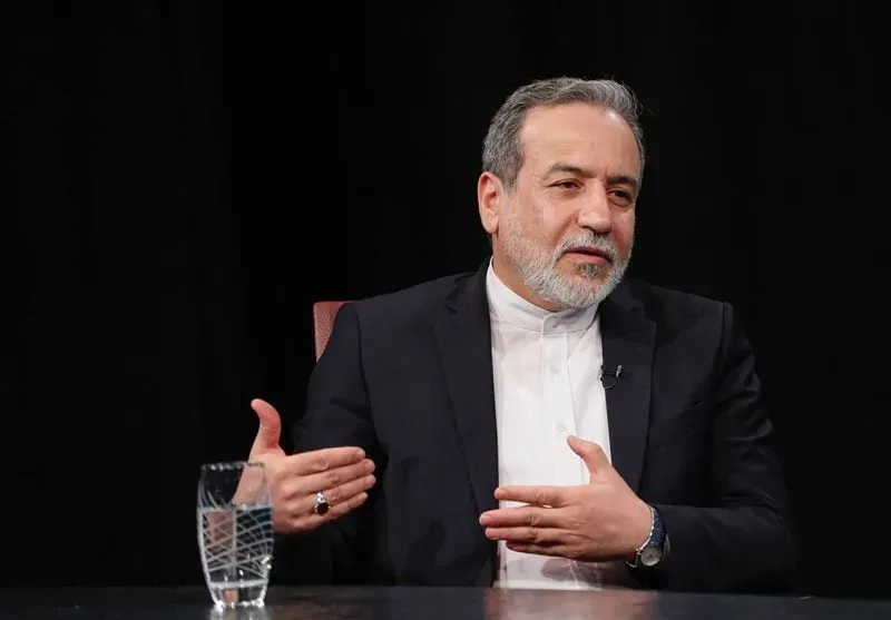 عراقچی: همچنان فاصله بسیار زیادی تا بازگشت همکاری با آژانس به وضعیت عادی داریم / فشار‌های اقتصادی را انکار نمی‌کنیم، اما تسلیم نخواهیم شد