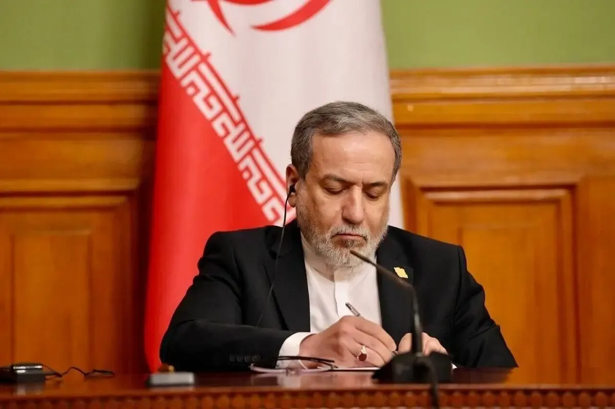 عراقچی: نتانیاهو برای نجات خود، آمریکاییها را قربانی میکند