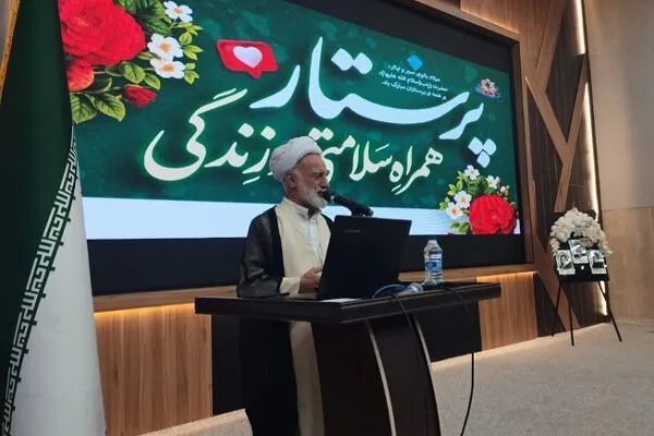 دری نجفآبادی: بهبود شرایط معیشتی پرستاران نیازمند حمایت ملی است