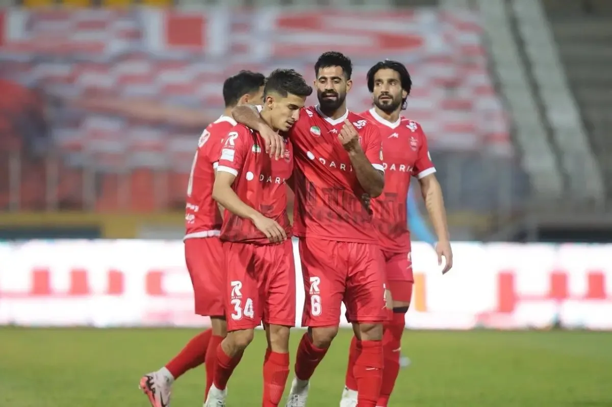 ستاره محبوب قلعهنویی همچنان غایب در ترکیب پرسپولیس