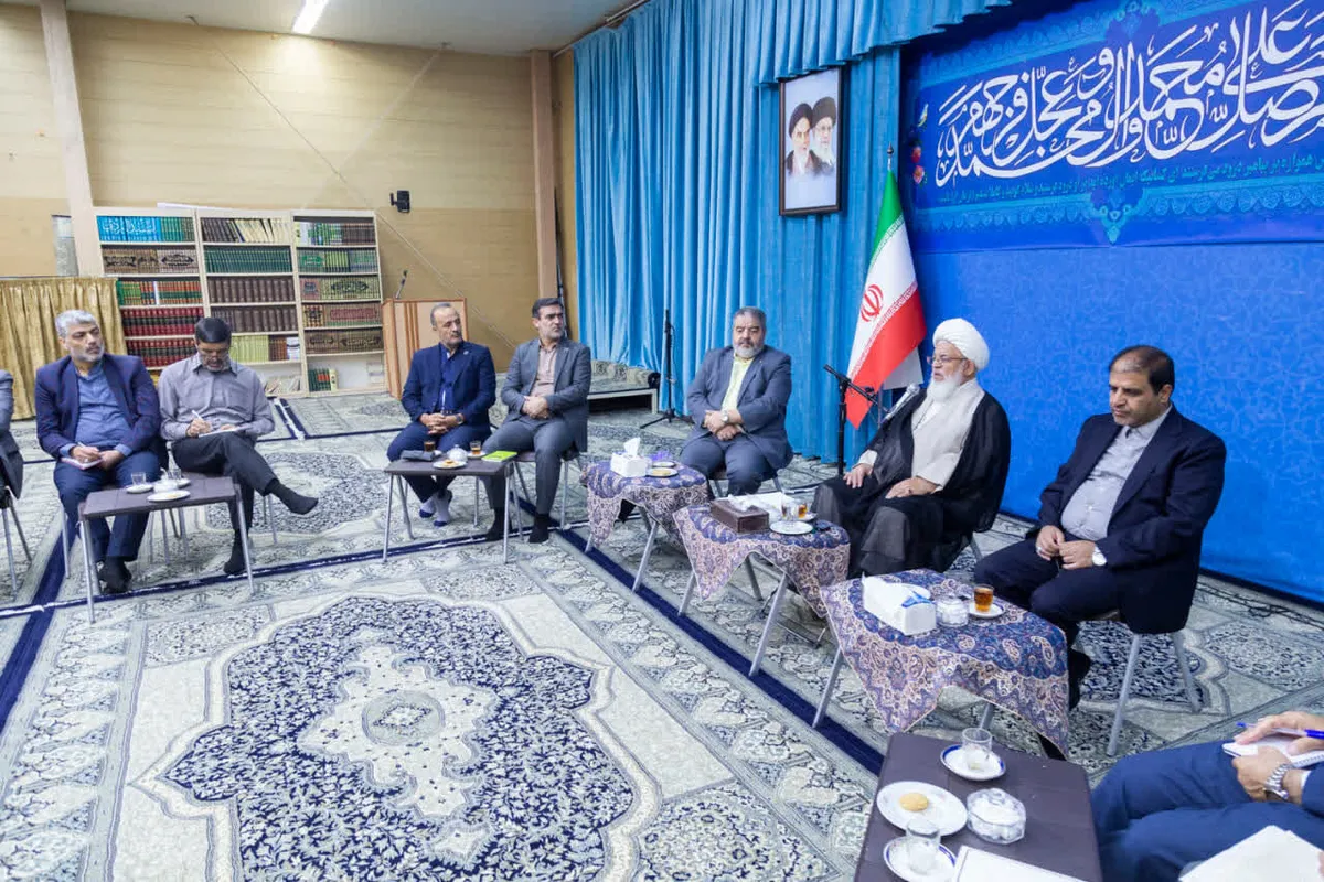امامجمعه یزد: جنایات دشمن علیه ملت ایران نباید بیپاسخ بماند
