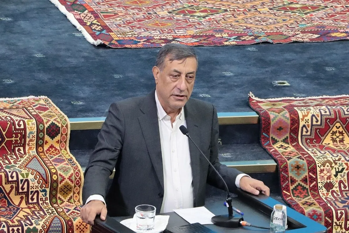 قائمپناه: تندروی و دوقطبیسازی با مصالح کشور سازگار نیست