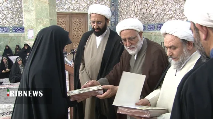 رونمایی از کتاب شهدای روحانی دو جنگ تحمیلی اخیر