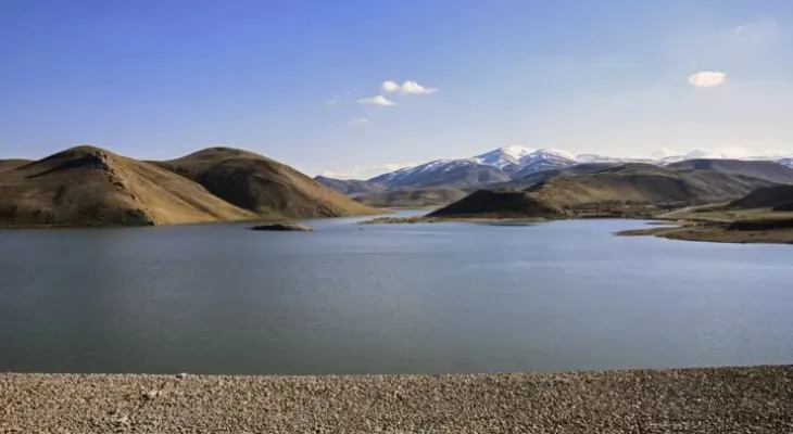۱۹ کیلومتر خط انتقال آب به غرب سمنان تکمیل شد