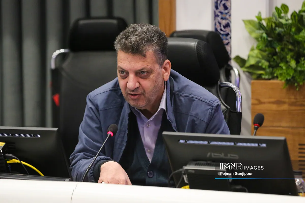 ساماندهی ناوگان باری اصفهان نیازمند توسعه فناوریهای نوین است