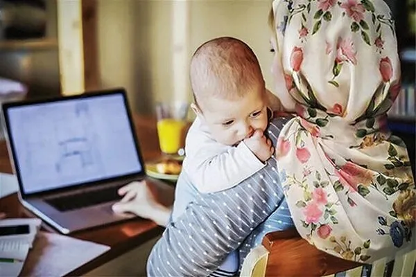 تأکید استاندار سمنان بر حمایت از بانوان شاغل در دوران فرزندآوری
