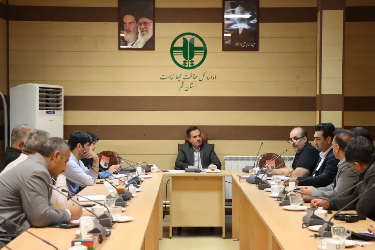 ساماندهی پسماند صنایع کفش و دمپایی قم با ضربالاجل یکماهه