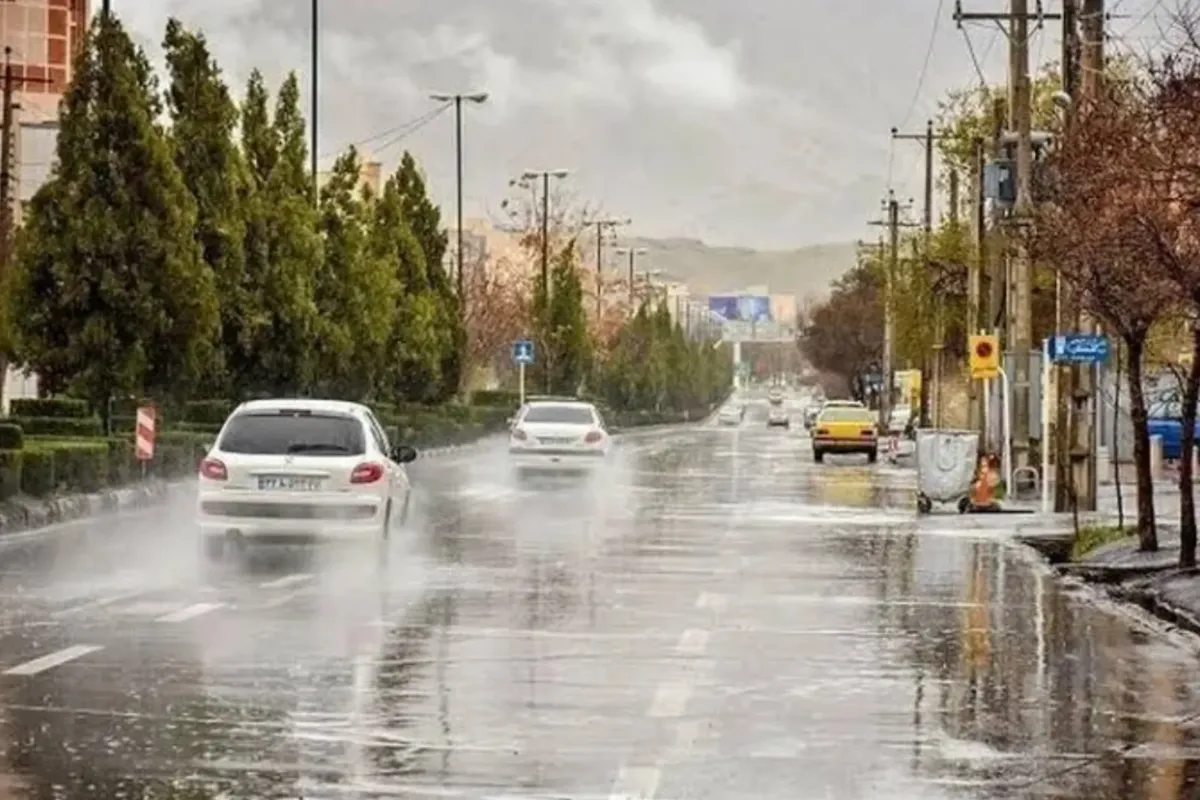 وضعیت جاده‌ها و راه‌ها، امروز ۳۰ مهر ۱۴۰۵؛ وضعیت جوی و ترافیکی جاده‌ها/ بارش پراکنده باران در محورهای ۳ استان