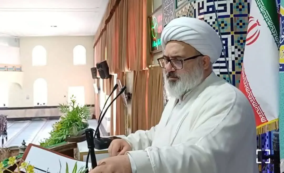 امام جمعه میاندوآب: وحدت و حضور در میدان، راه شکست دشمن است