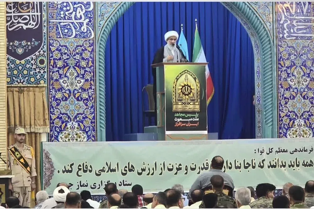 امام جمعه بوشهر: بازار ارزانقیمت برای حمایت از معیشت مردم ایجاد شود