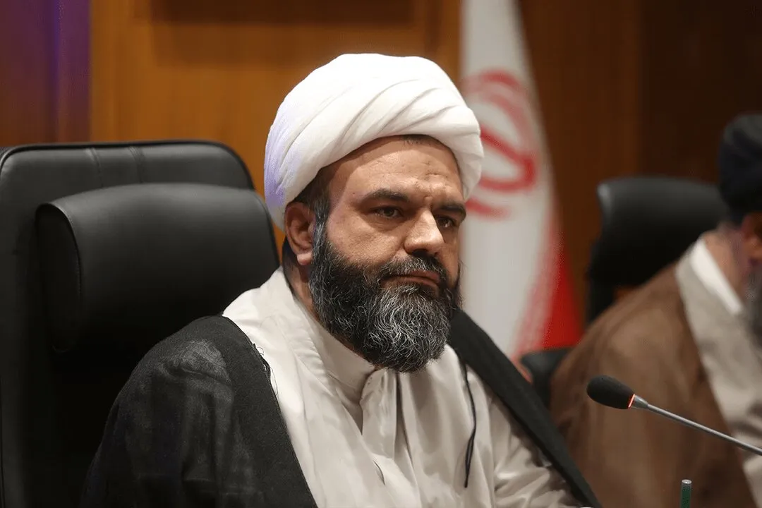 استقامت: مسئولان قم درباره حواشی ایجادشده برای این شهر پاسخگو باشند