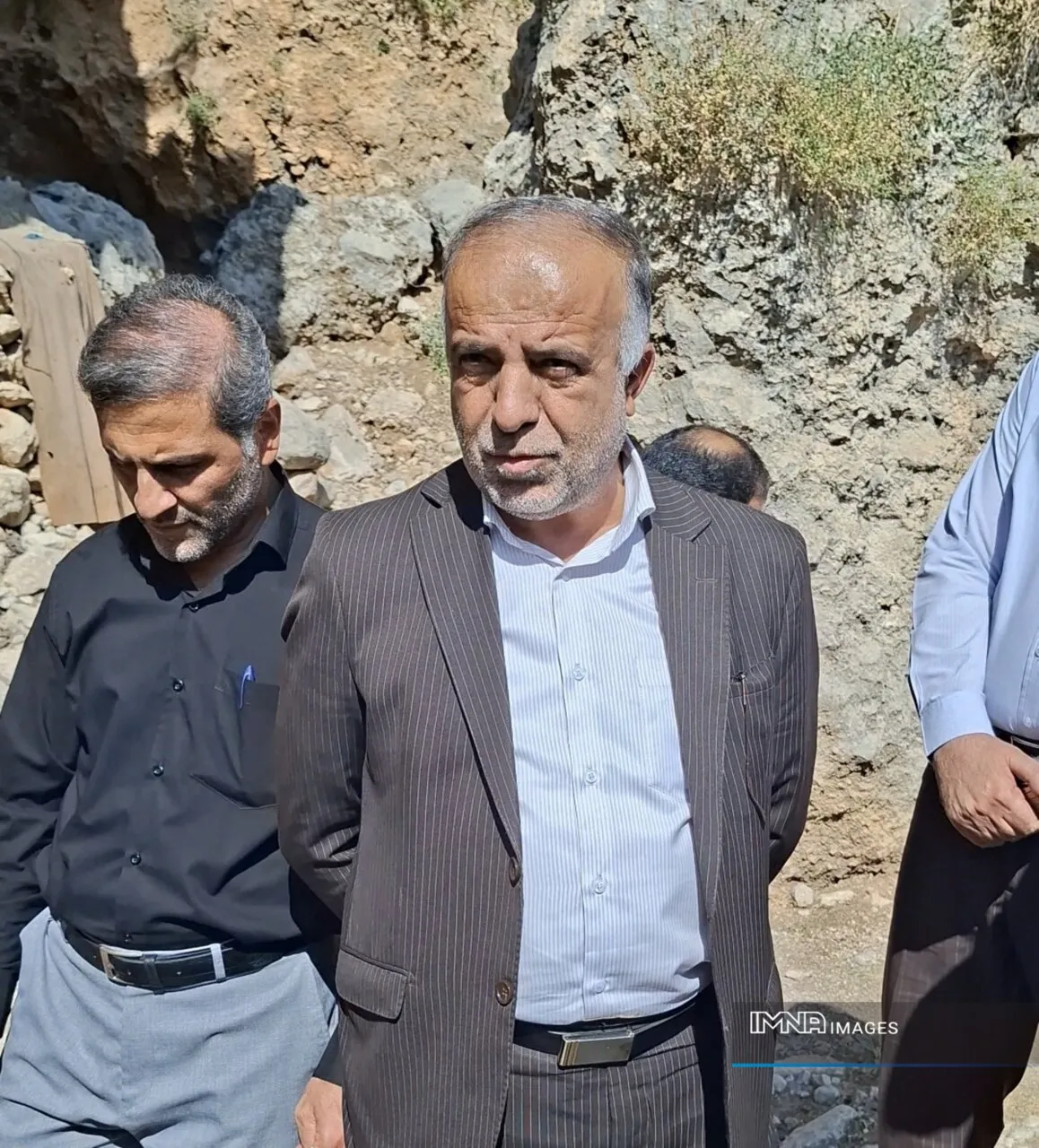 بازسازی روستای ممبین با پشتیبانی لجستیکی دستگاههای اجرایی