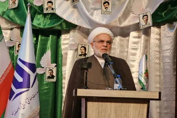 پورذهبی: مدافعان سلامت با ایثار خود به بیماران خدمت کردند