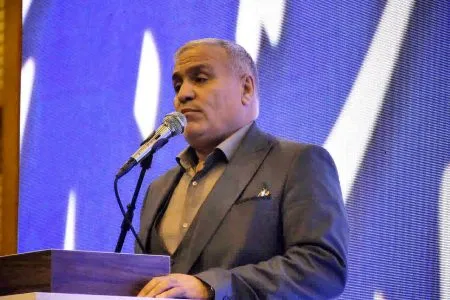تأکید فرماندار لنجان بر رفع مشکلات فولادشهر با هماهنگی دستگاههای اجرایی