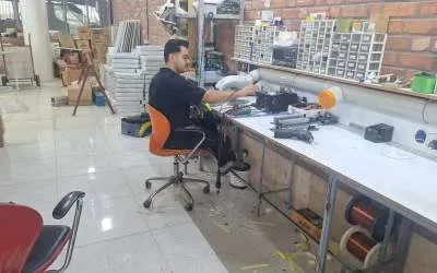 تولیدمان را با جنگ گره نزدیم