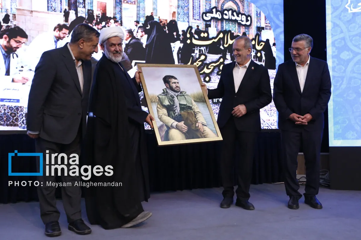 پزشکیان و طائب در یک قاب تصویر
