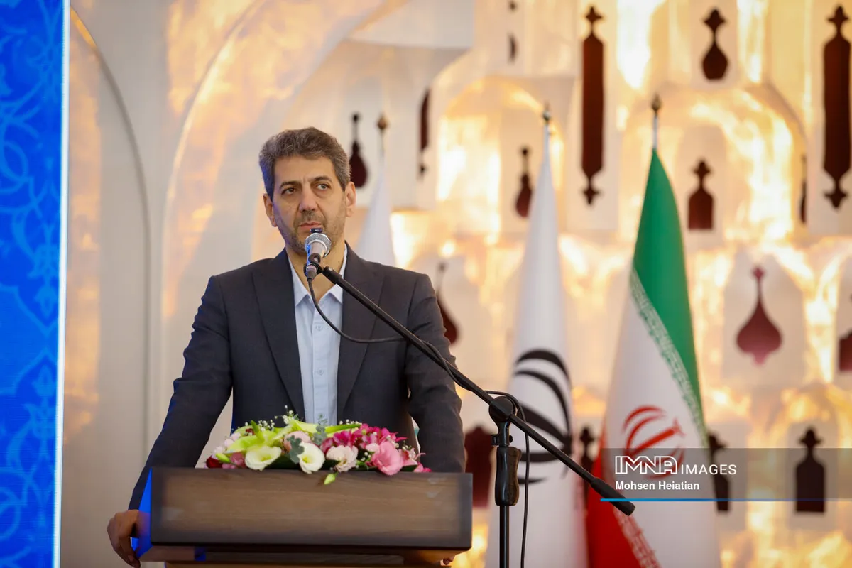 تأمین واگن مترو اصفهان در اولویت وزارت کشور قرار می‌گیرد