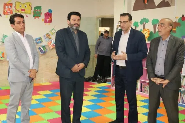 پیادهروی مقابل کتابخانه در آستانه یک تحول شهری و فرهنگی