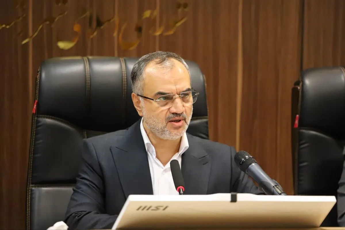 کارگرنیا: شوراها باید از «طرح موضوع» به اقدام اجرایی برسند