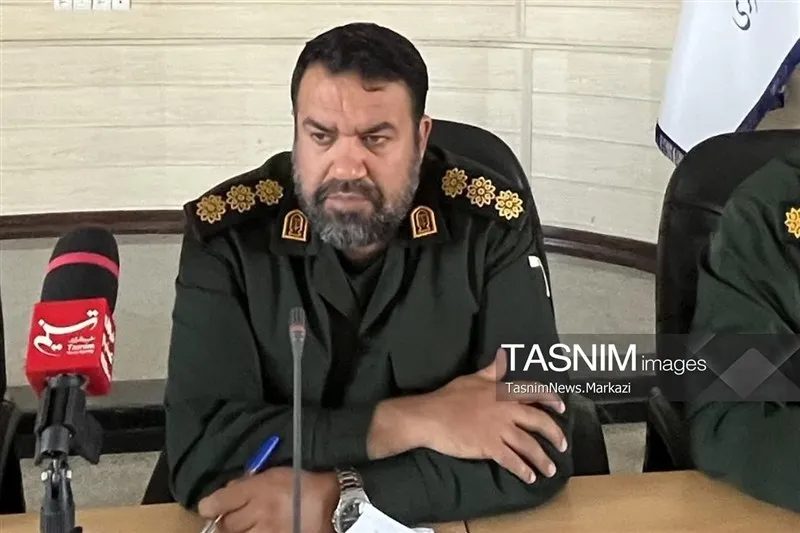 پیشکسوتان دفاع مقدس و خانواده شهدا گنجینه‌های ارزشمند زرندیه هستند