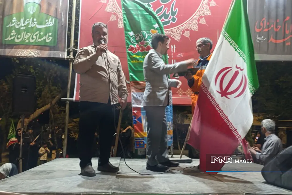 از پاکبانی تا پرچمداری؛ روایت یک خدمت داوطلبانه در مواکب منطقه ۱۰ اصفهان
