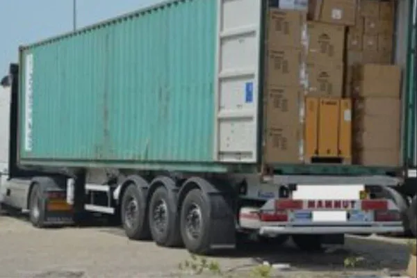 کشف چای قاچاق ۱۵۰ میلیاردی در مرند