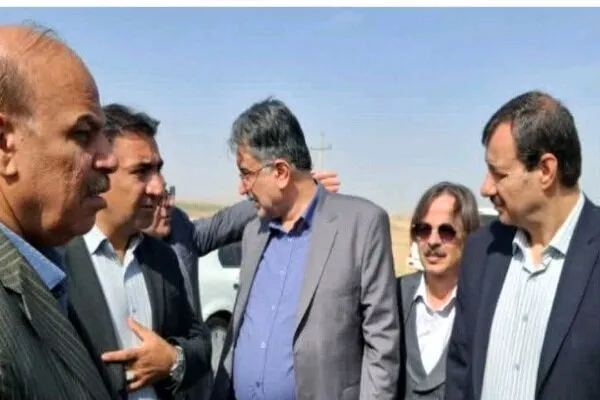 آسفالت ۲۰ کیلومتر از راههای روستایی سقز با مشارکت معادن