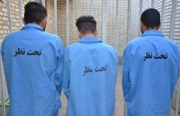 دستگیری باند سارقان خودرو و داخل خودرو در تبریز