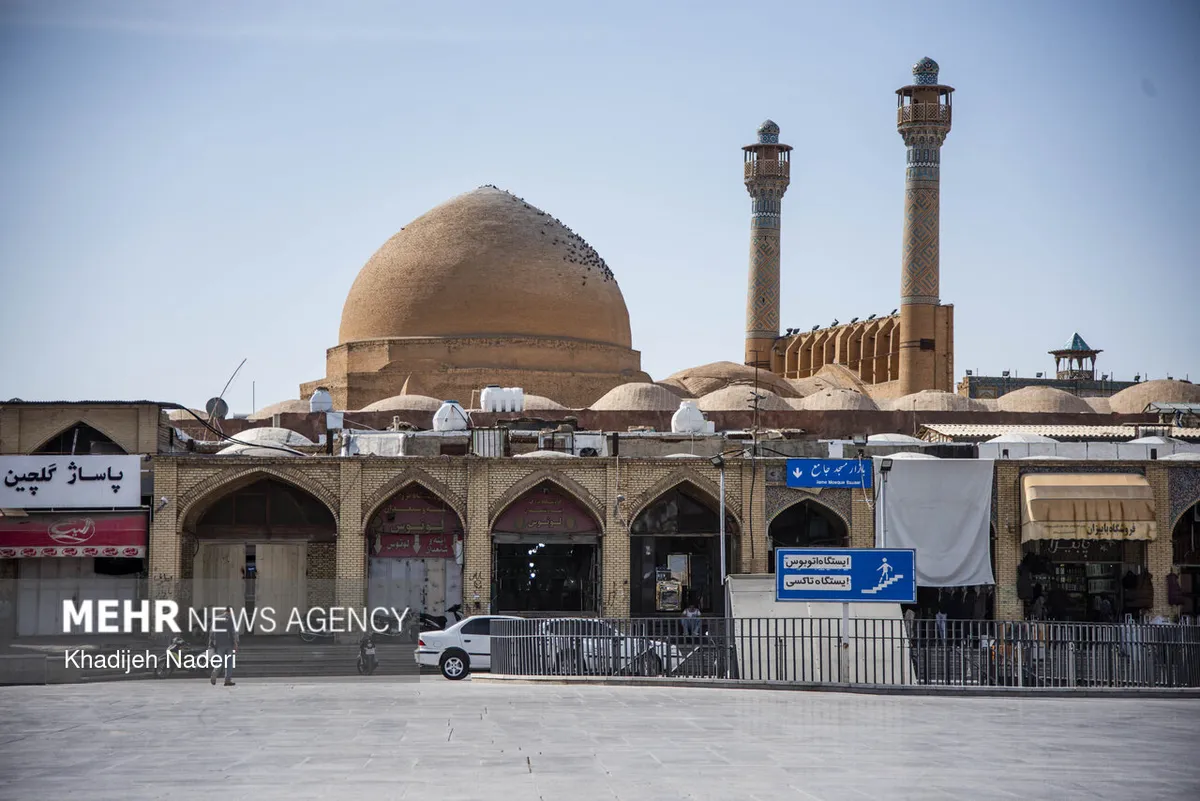 اعتبارات ملی برای مسجد جامع عتیق و مسجد سید اصفهان پیگیری میشود