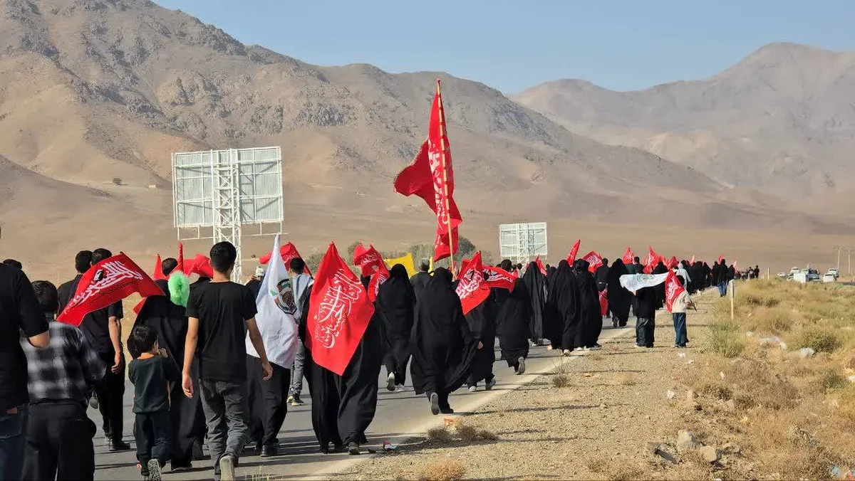 برگزاری آیین سنتی مذهبی جمعه نشلجی‌ها در مشهد اردهال کاشان