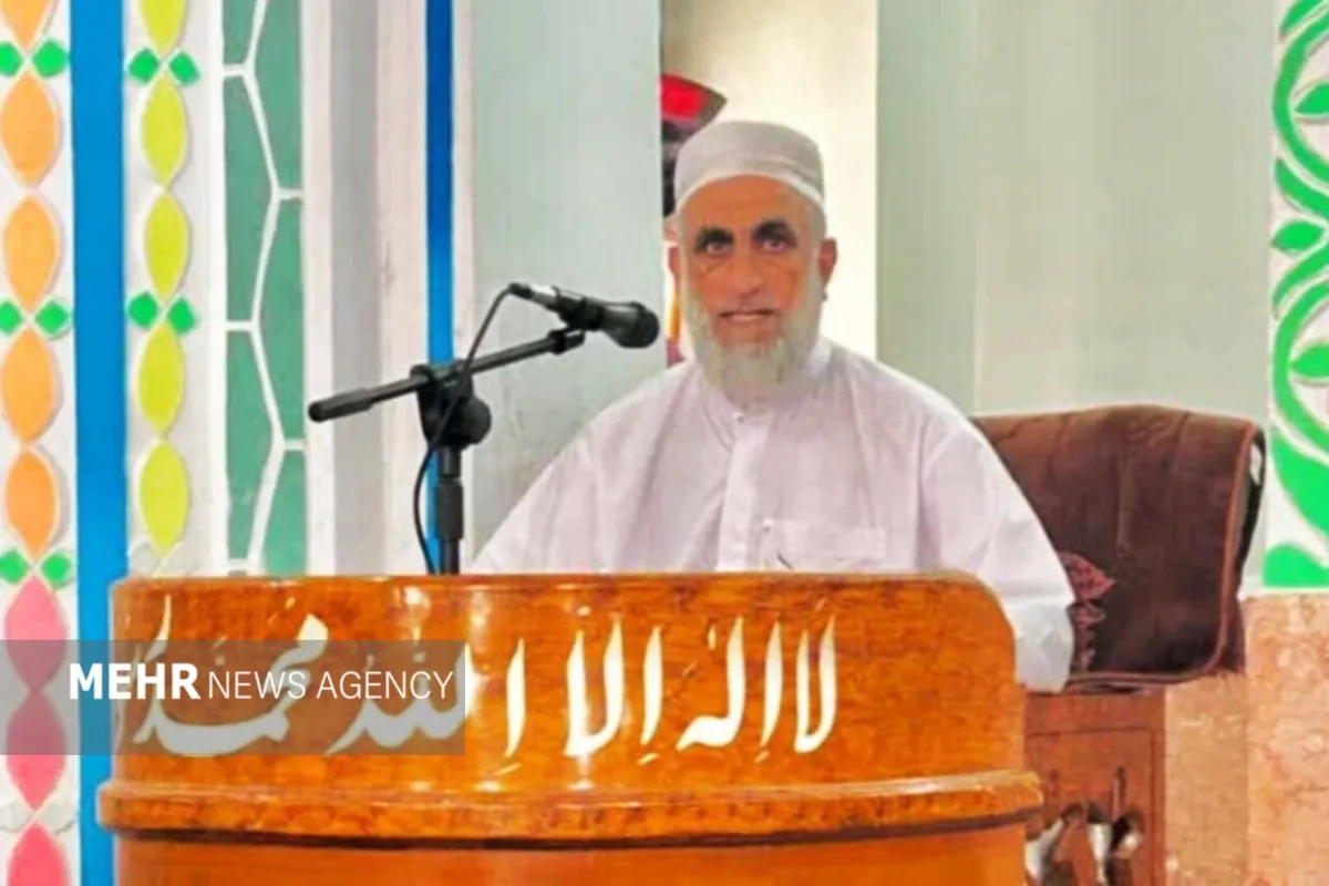 امام جمعه اهل سنت پزم: تربیت نسل قرآنی از خانواده آغاز می‌شود